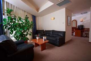 Отель Hotel Irisa Бухарест Люкс-3