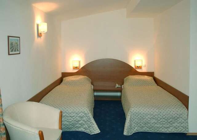 Отель Hotel Irisa Бухарест-31